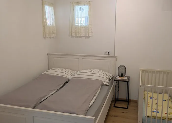 Appartments Am Literaturbrunnen Hartmannsdorf